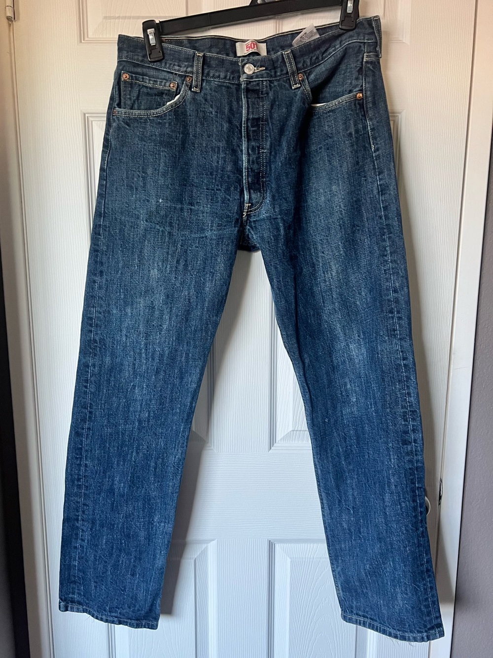 Vintage Classic 501s Levis Jeans. selvedge hem. Size 36X34.